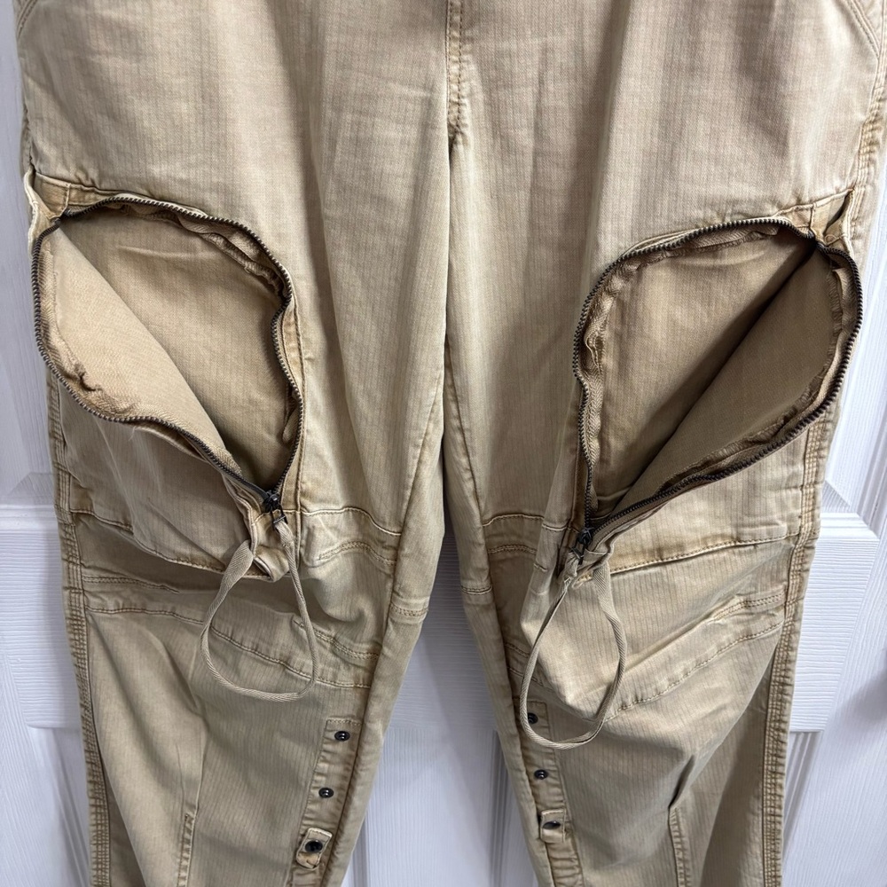 We The Free People Can't Compare Slouch Pant Cargo Small NWT Beige Tan Boho - Picture 6 of 10
